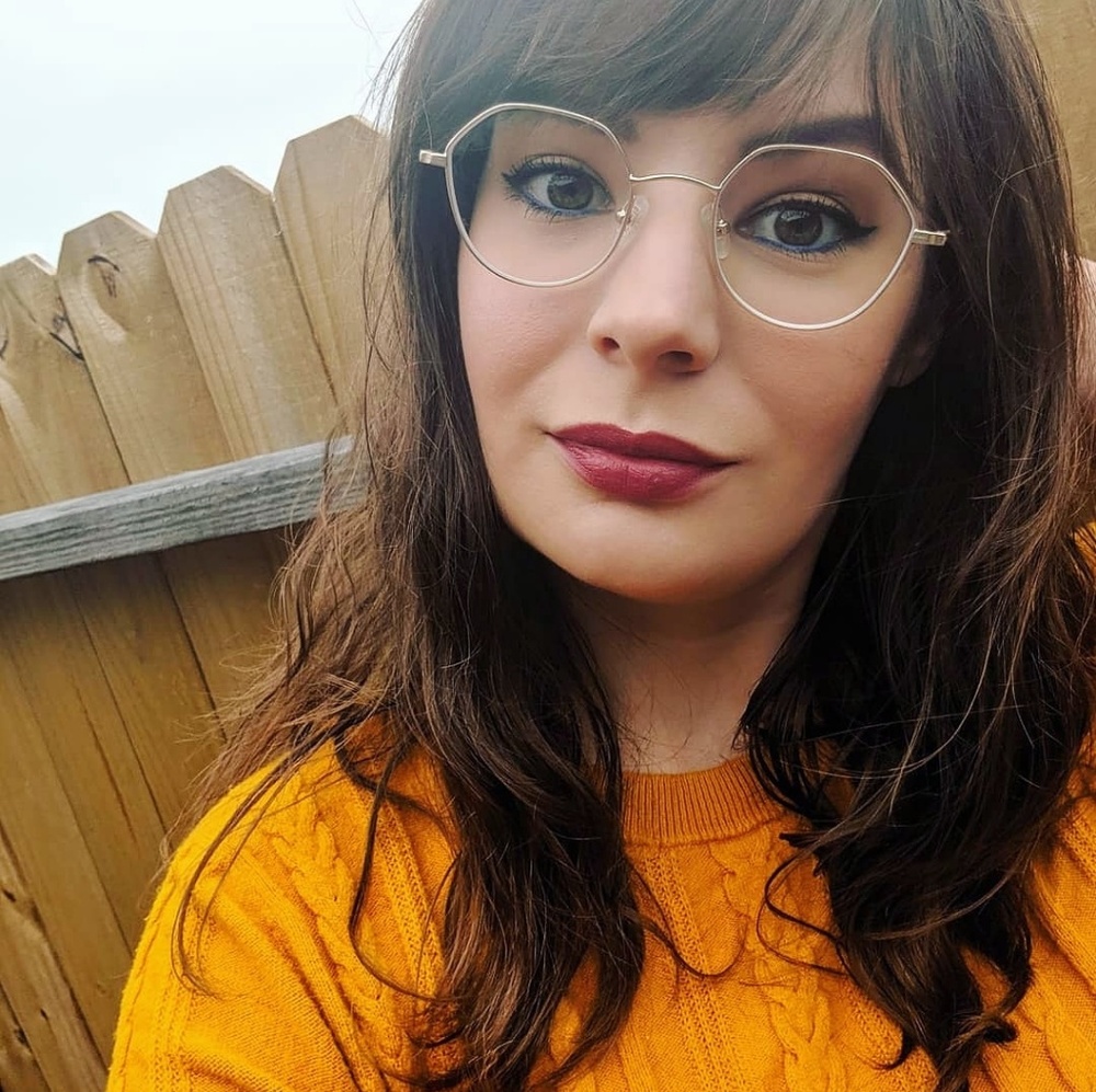 Meet your Posher, Suzannah